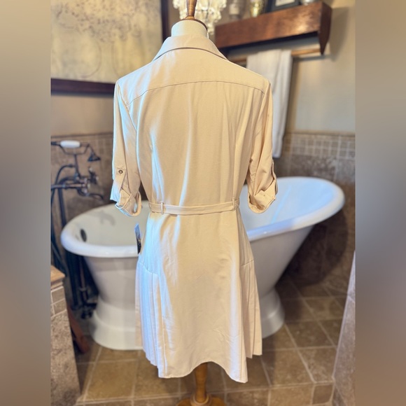 NWT Sharagano Belted Tiered Fit & Flare Minidress size 12 - Picture 4 of 10